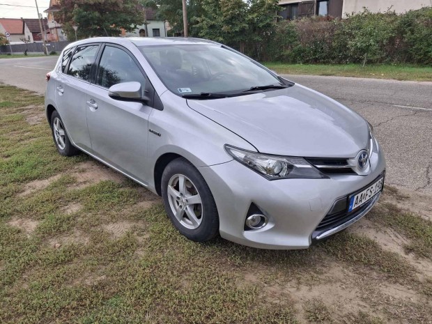 Toyota Auris 1.8 HSD Active Trend (Automata)