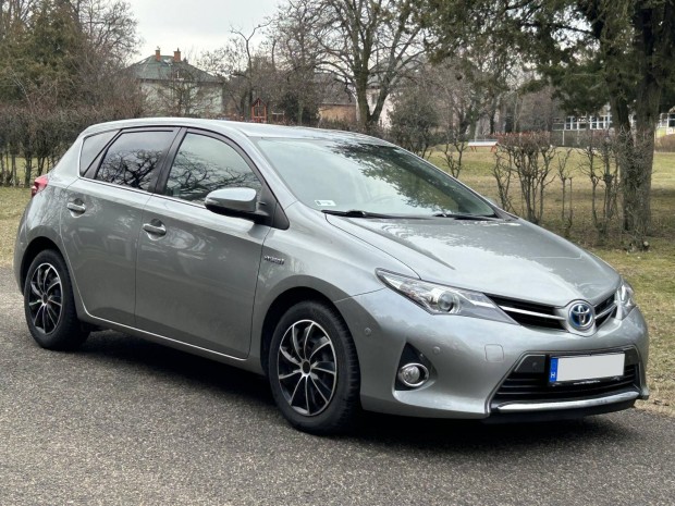 Toyota Auris 1.8 HSD Active (Automata)