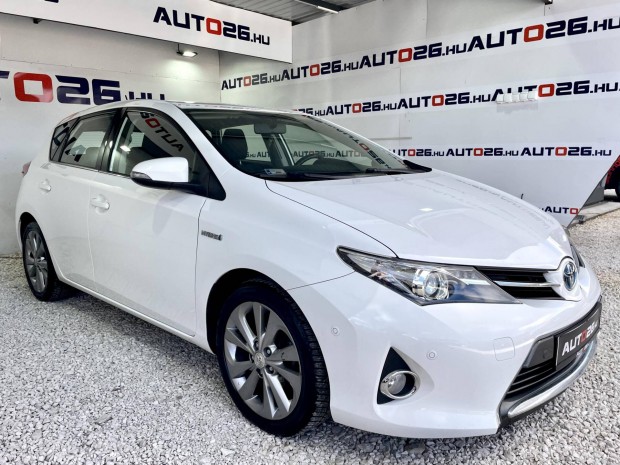 Toyota Auris 1.8 HSD Active (Automata) F�nyez�s...