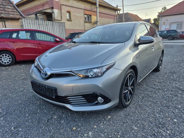 Toyota Auris 1.8 HSD Executive MY17 Prestige (A...