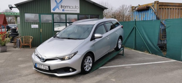 Toyota Auris 1.8 HSD Executive TSS (Automata) k...