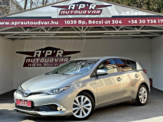 Toyota Auris 1.8 HSD Executive (Automata) V�gig...