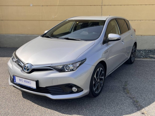 Toyota Auris 1.8 HSD Live Plus (Automata) Lounge