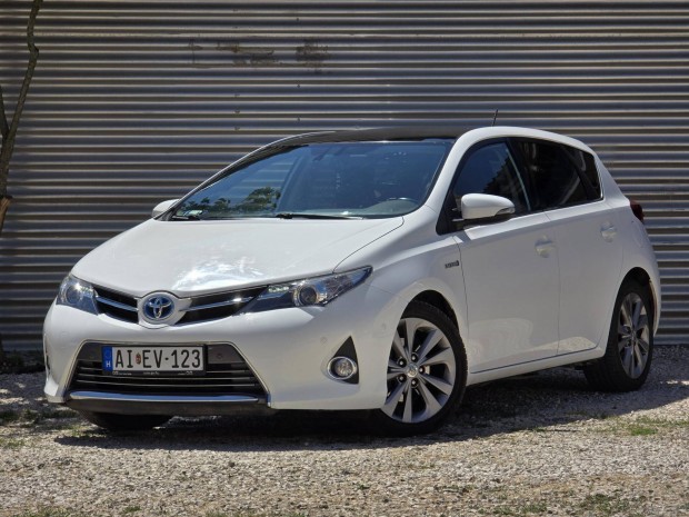 Toyota Auris 1.8 HSD Lounge (Automata) Full! VÉ...