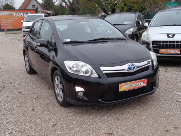 Toyota Auris 1.8 HSD Luna (Automata) Dupla DIGI...