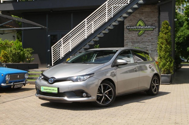 Toyota Auris 1.8 HSD Selection (Automata) Team...