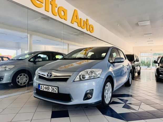Toyota Auris 1.8 HSD Sol Navi (Automata) A kedv...