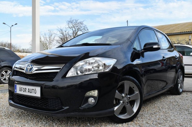 Toyota Auris 1.8 HSD Sol (Automata) R17 ALU - T...