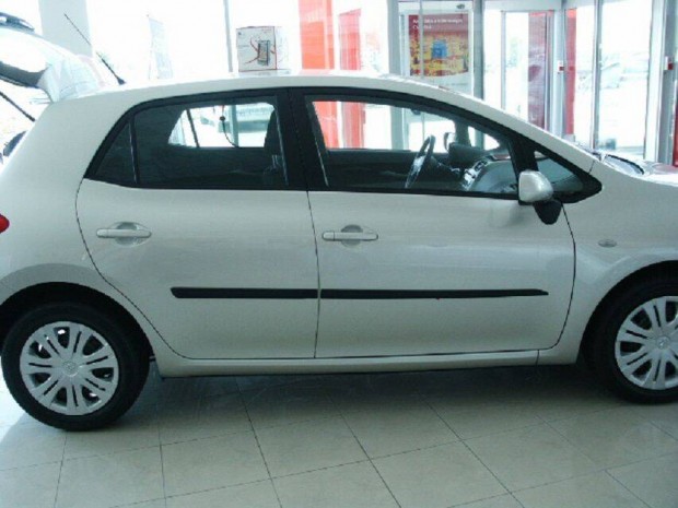 Toyota Auris Ajtvd Dszlc Oldalcsk