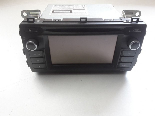 Toyota Auris E18 Gyári rádió 8614002010