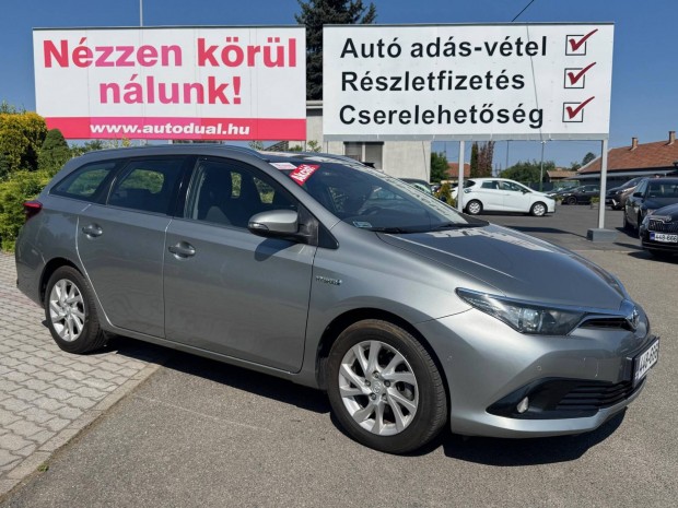 Toyota Auris Touring Sport 1.8HSD Active