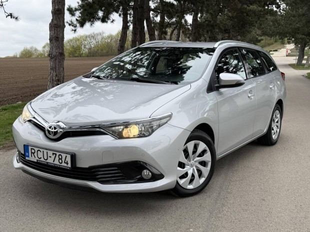 Toyota Auris Touring Sports 1.6 Active MY17 MAG...