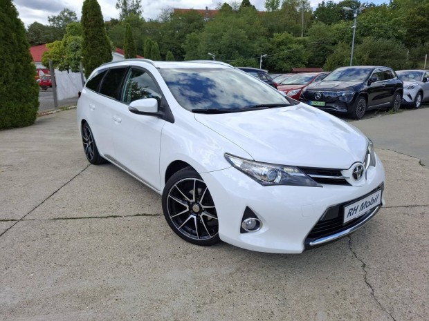 Toyota Auris Touring Sports 1.6 Active Trend Na...