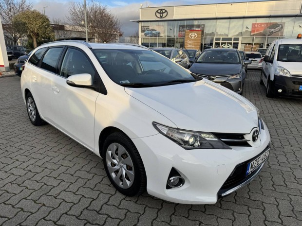 Toyota Auris Touring Sports 1.6 Active Trend+ 1...
