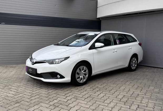 Toyota Auris Touring Sports 1.6 D-4D Active MY1...