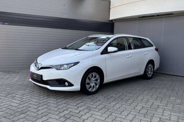 Toyota Auris Touring Sports 1.6 D-4D Active MY1...