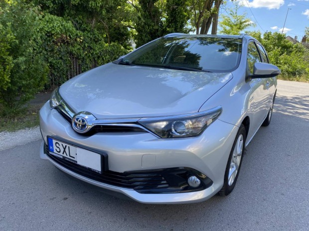 Toyota Auris Touring Sports 1.8 HSD Active MY17...
