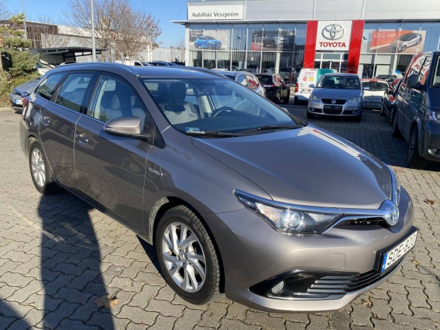 Toyota Auris Touring Sports 1.8 HSD Active Tren...