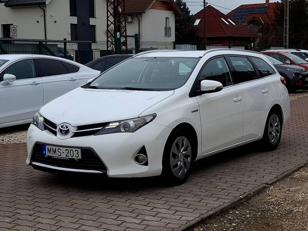 Toyota Auris Touring Sports 1.8 HSD Active (Aut...