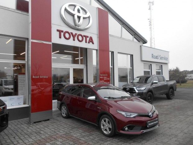 Toyota Auris Touring Sports 1.8 HSD Freestyle (...