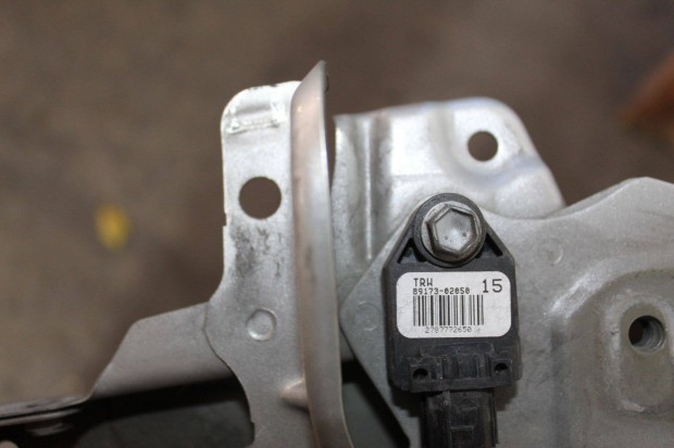 Toyota Auris (E150) 1.4D 2008 tkzs rzkel 89173-02050