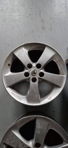 Toyota Auris alufelni 5x114.3R17