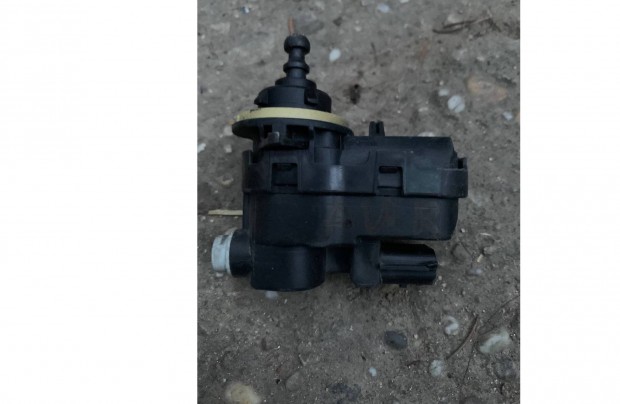 Toyota Auris lámpaállító motor