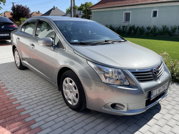 Toyota Avensis 1.6 Magyarországi Autó! 146 Ezer...