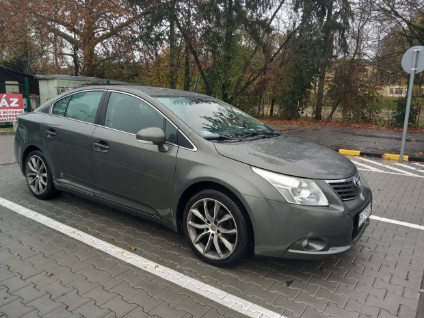 Toyota Avensis 1.6 Sol benzines