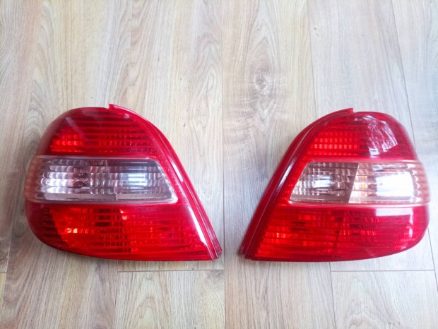 Toyota Avensis 1.6 benzin alkatr�szek