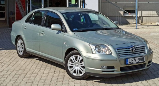 Toyota Avensis 1.6 kitn llapotban elad