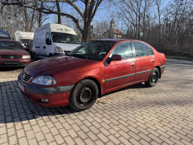 Toyota Avensis 1.8 Linea Sol