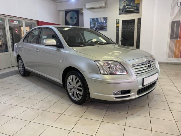 Toyota Avensis 1.8 Sérülésmentes. 92.000 Km
