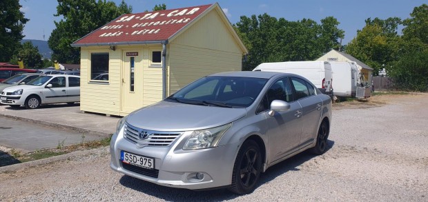 Toyota Avensis 1.8 Sol