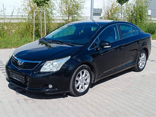 Toyota Avensis 1.8 Sol