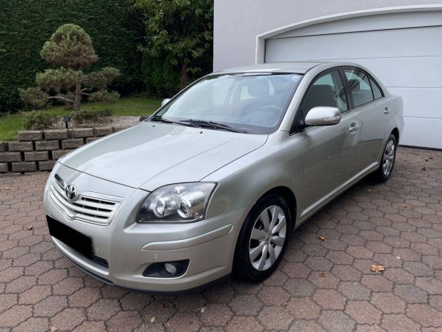 Toyota Avensis 1.8 Sol Technic