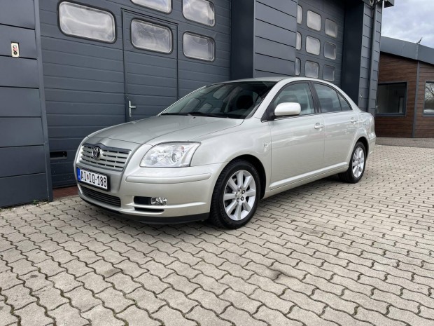 Toyota Avensis 1.8 Sol Technic Szervizelt / 71e...