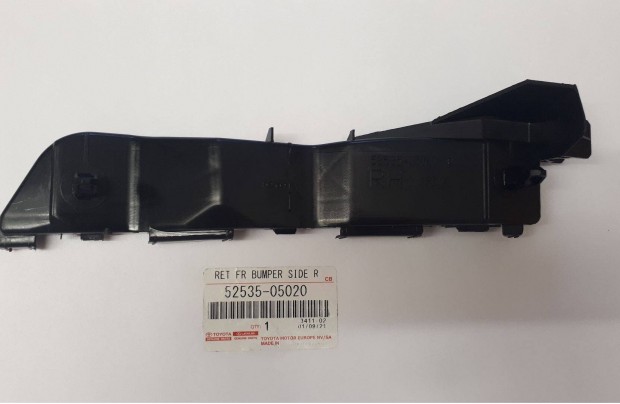 Toyota Avensis 2003-2009 Els� l�kh�r�t� oldaltart�k