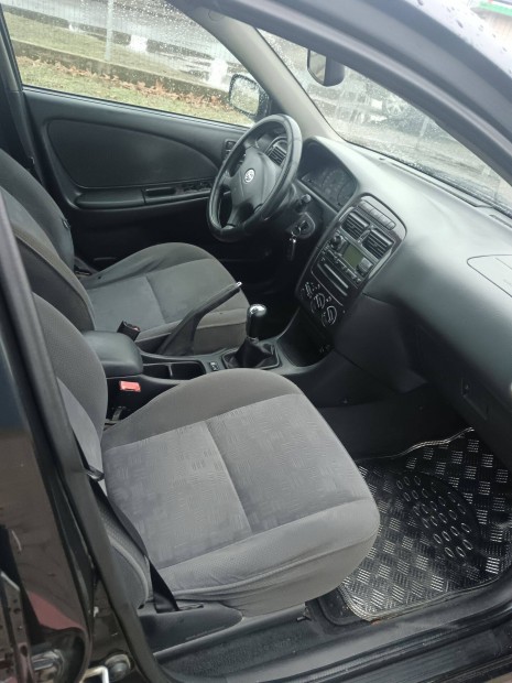 Toyota Avensis 2.0 D4 Fel�j�t�sra, bont�sra elad�