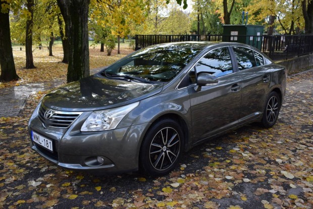 Toyota Avensis 2.0 D-4D Business Garancival! F...