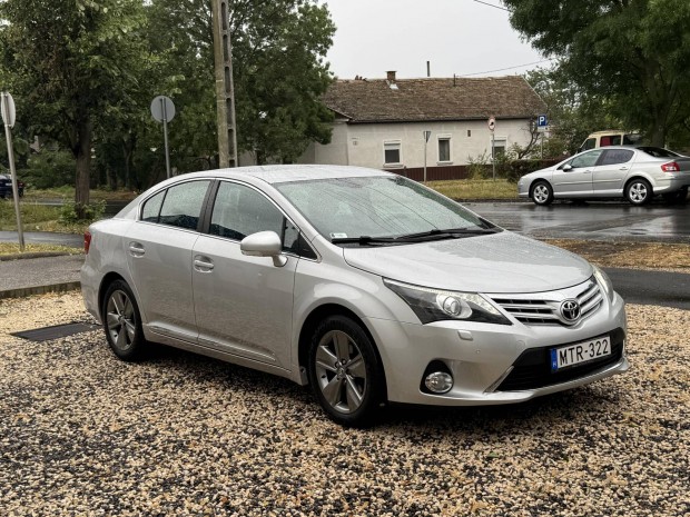 Toyota Avensis 2.0 D-4D Executive