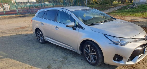 Toyota Avensis 2.0 D-4D Executive