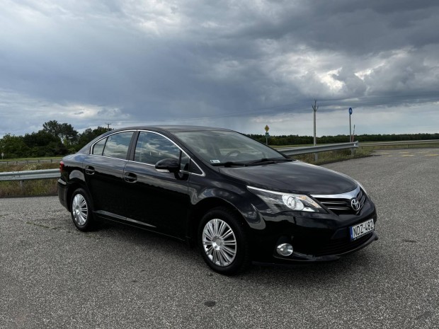 Toyota Avensis 2.0 D-4D Limited SOL. magyarorszgi