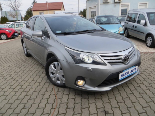 Toyota Avensis 2.0 D-4D Premium Magyarországi!X...
