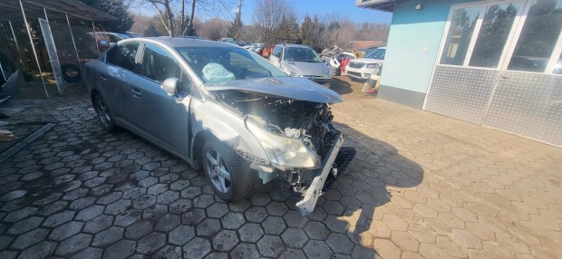 Toyota Avensis 2.0 D-4D Sol