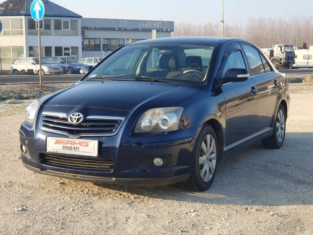 Toyota Avensis 2.0 Sol