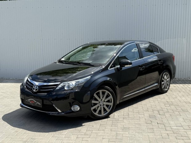 Toyota Avensis 2.2 Dcat Executive Navi.Kamera.B...