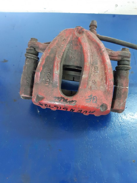 Toyota Avensis Bal Első Féknyereg