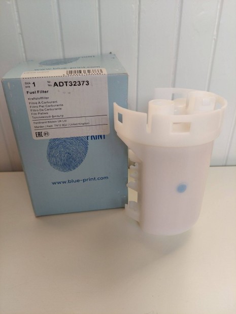 Toyota Avensis Corolla Rav4 MPV Lexus zemanyagszr benzin szr