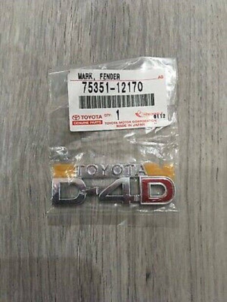 Toyota Avensis D4D Embléma eladó. Cikkszám:75351-12170